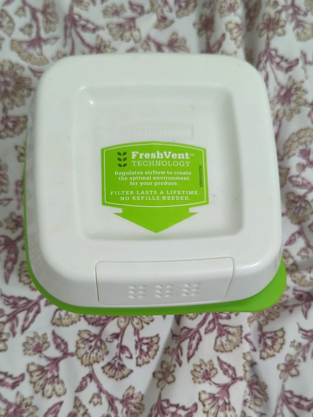 FreshVent Produce Freshness Container - White & Lime Green
